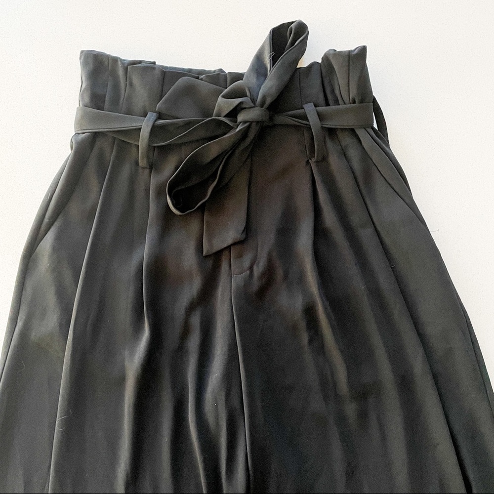 Black High Waisted and Flowy Dress Pants